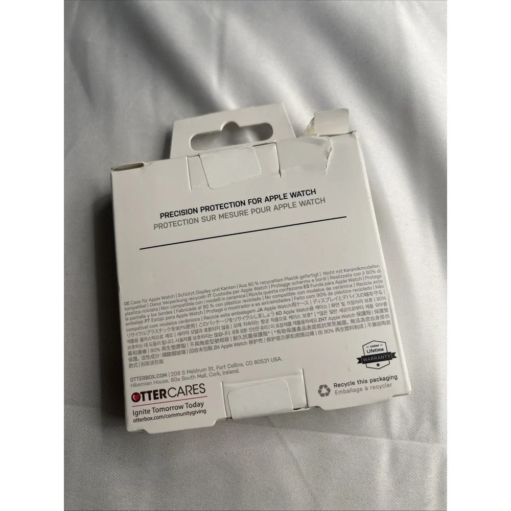 Oo9N OtterBox Apple Watch 42mm Case Black New Sealed Rough Packaging‎